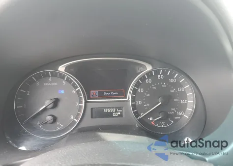 2015 Nissan Altima 2.5 из США, поврежденный, VIN 1N4AL3AP5FC200829